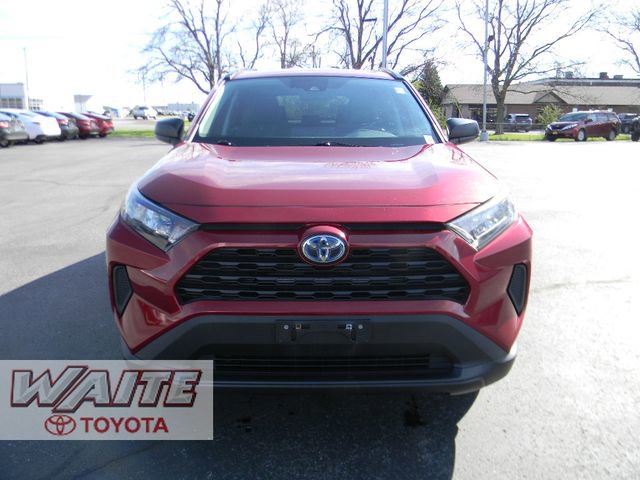 Used 2020 Toyota RAV4 LE w/ All Weather Liner Package AWD/4WD image 6