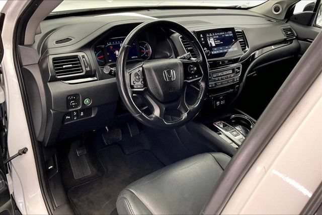 Used 2021 Honda Pilot Touring image 14