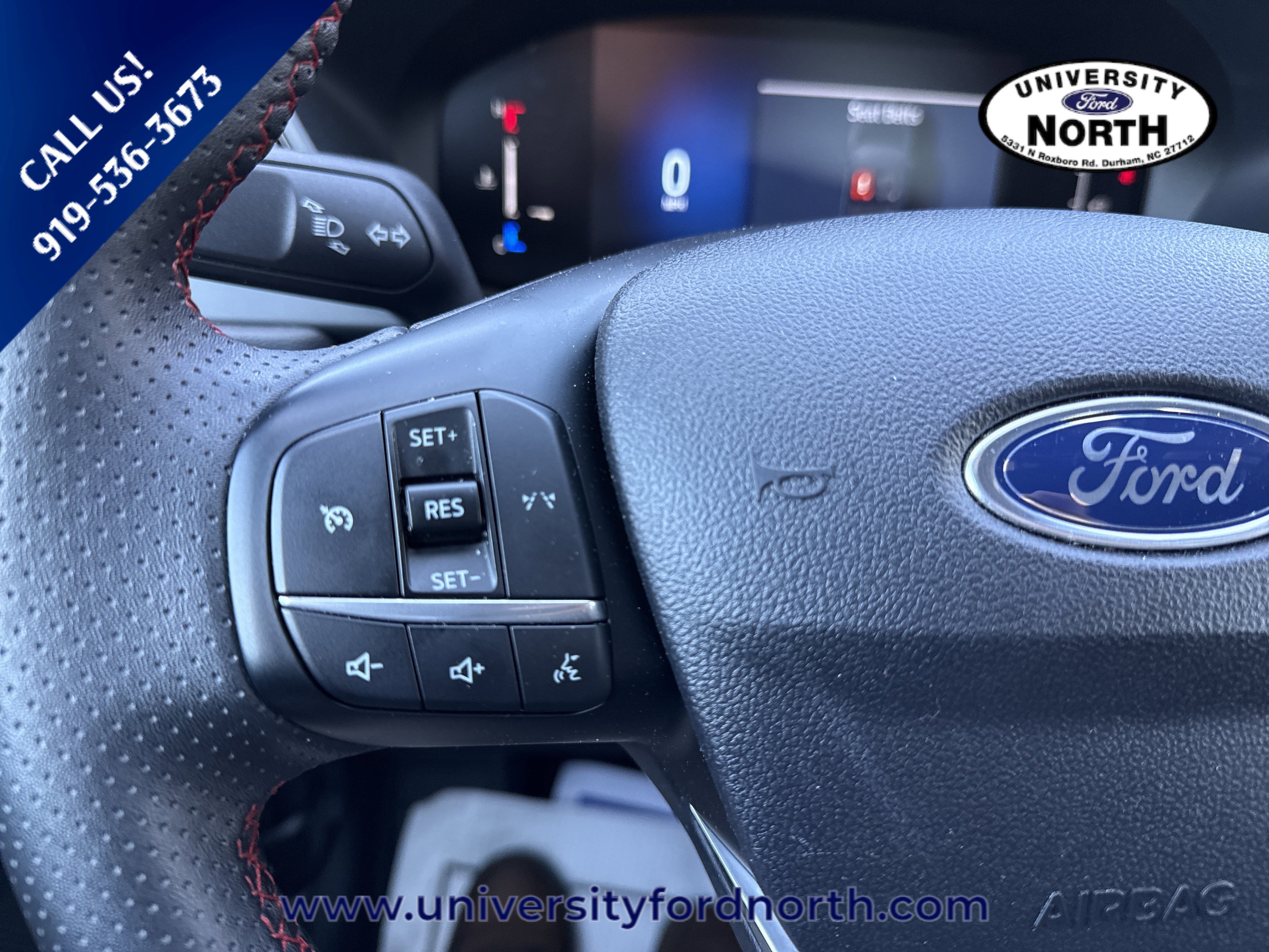 Used 2025 Ford Escape ST-Line image 19