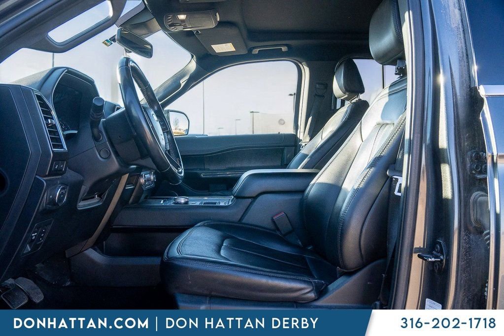 Used 2021 Ford Expedition Max Limited image 3