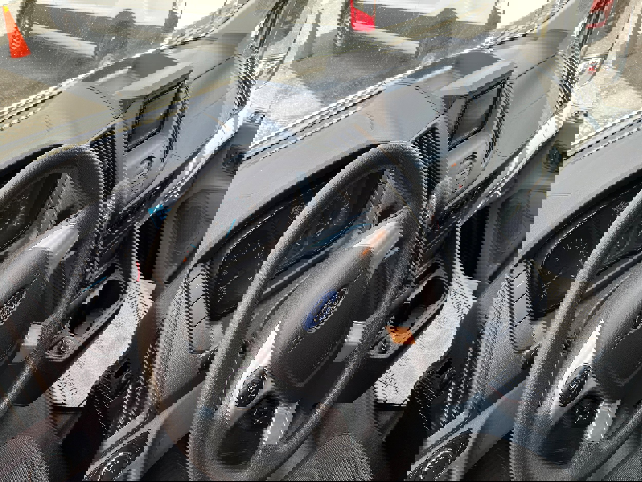 Used 2019 Ford Transit 250 130 Low Roof w/ Exterior Upgrade Package image 7