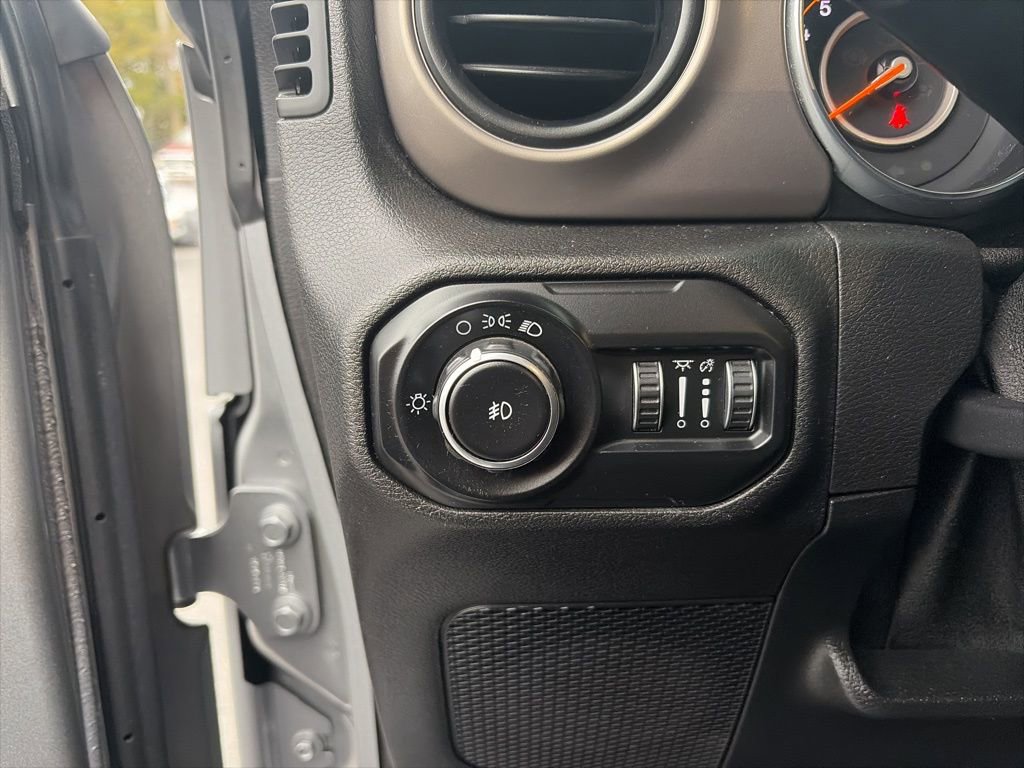 Used 2020 Jeep Wrangler Unlimited Sport image 15