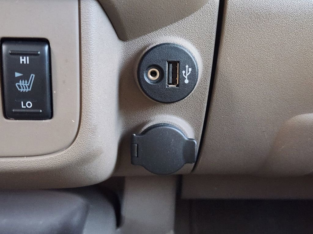 Used 2019 Nissan Frontier SL image 19