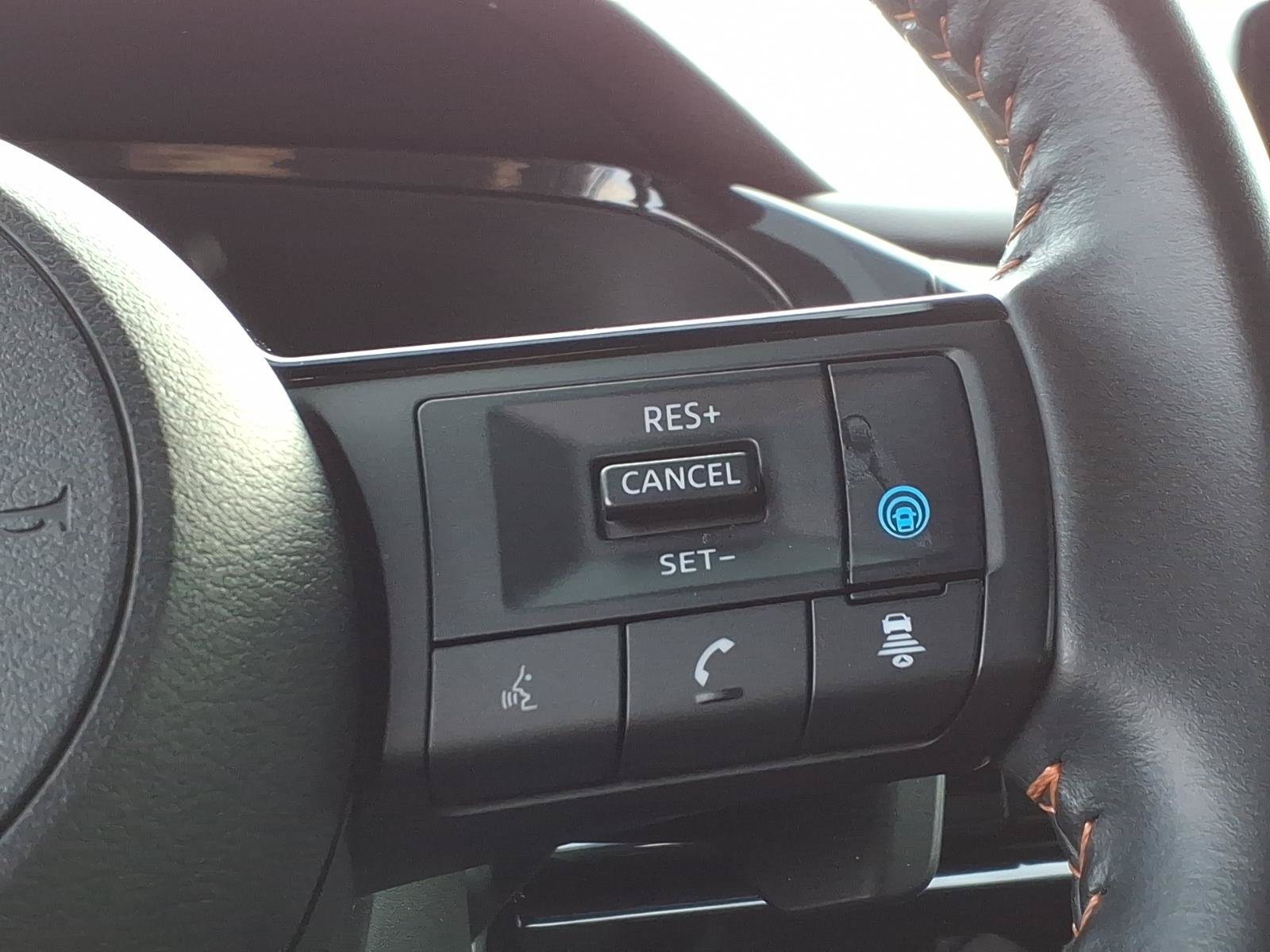 Used 2023 Nissan Pathfinder Rock Creek AWD/4WD image 23