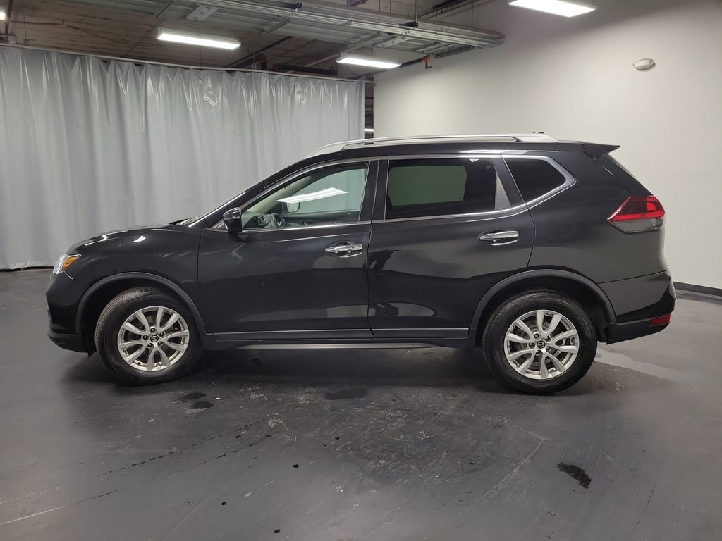 Used 2020 Nissan Rogue SV image 6