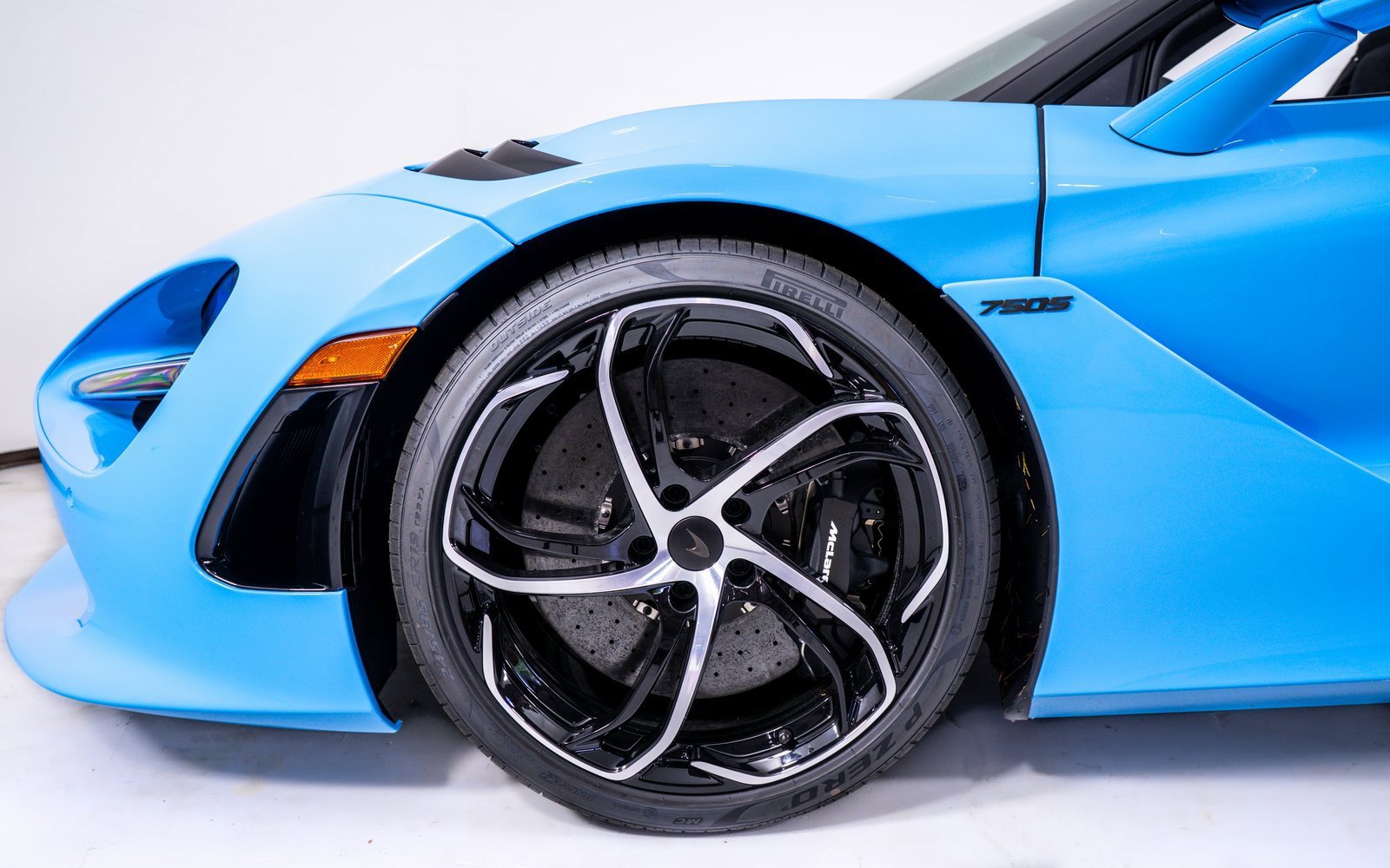 New 2026 McLaren 750S Spider image 16