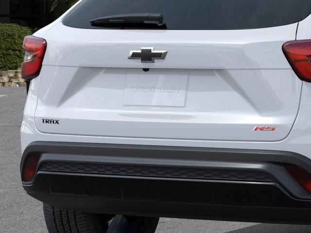 New 2026 Chevrolet Trax RS w/ Sunroof Package FWD image 15