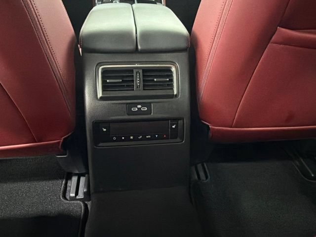 Used 2025 MAZDA CX-70 3.3 Turbo S w/ Premium Package AWD/4WD image 24