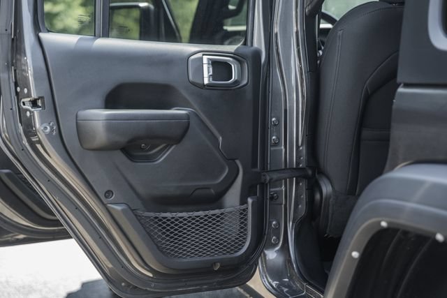 Used 2022 Jeep Wrangler Unlimited Sport AWD/4WD image 41