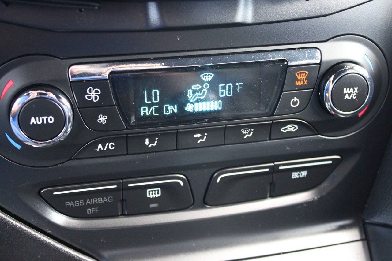 Used 2014 Ford Focus ST w/ Equipment Group 202A FWD image 30