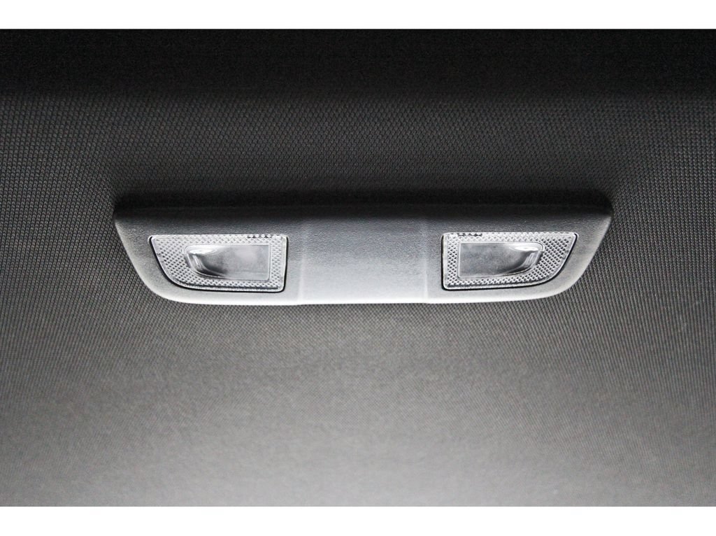 Used 2024 Chevrolet Silverado 2500 High Country w/ Technology Package AWD/4WD image 16