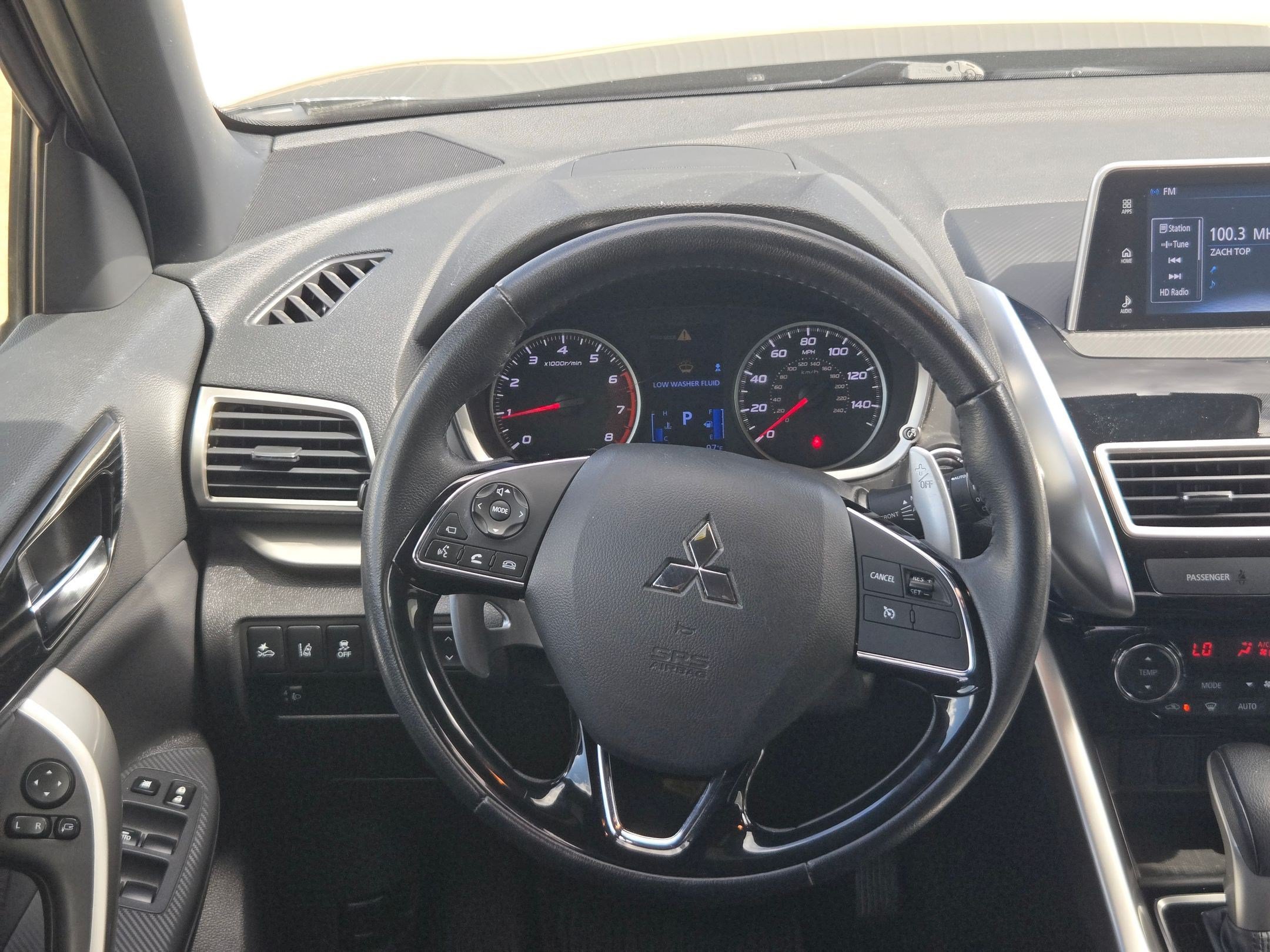 Used 2020 Mitsubishi Eclipse Cross FWD image 18
