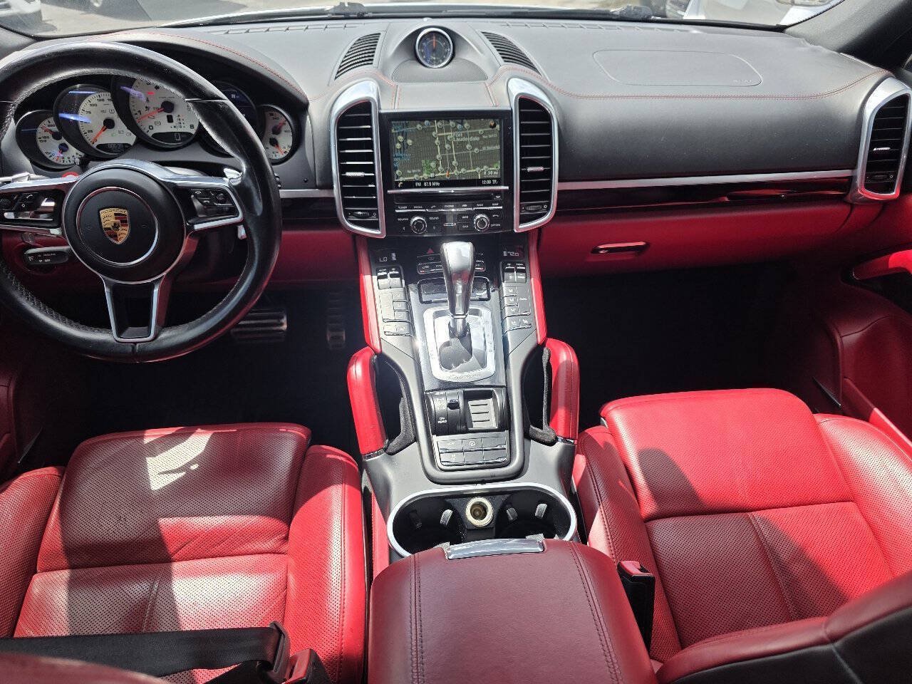 Used 2016 Porsche Cayenne S AWD/4WD image 15