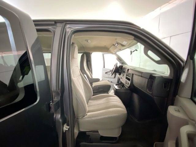 Used 2016 Chevrolet Express 3500 LT w/ LT Preferred Equipment Group RWD image 42