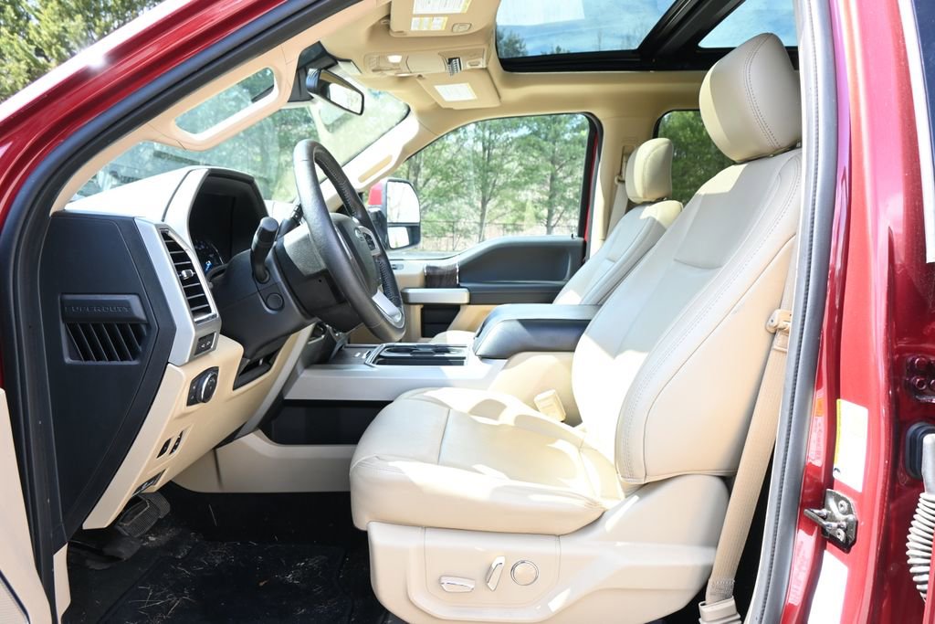 Used 2018 Ford F350 Lariat w/ Lariat Ultimate Package image 3