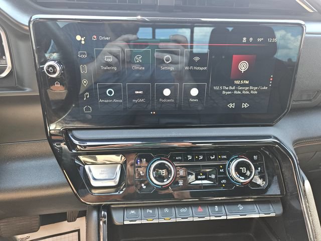 Used 2024 GMC Sierra 1500 AT4 w/ Technology Package AWD/4WD image 18
