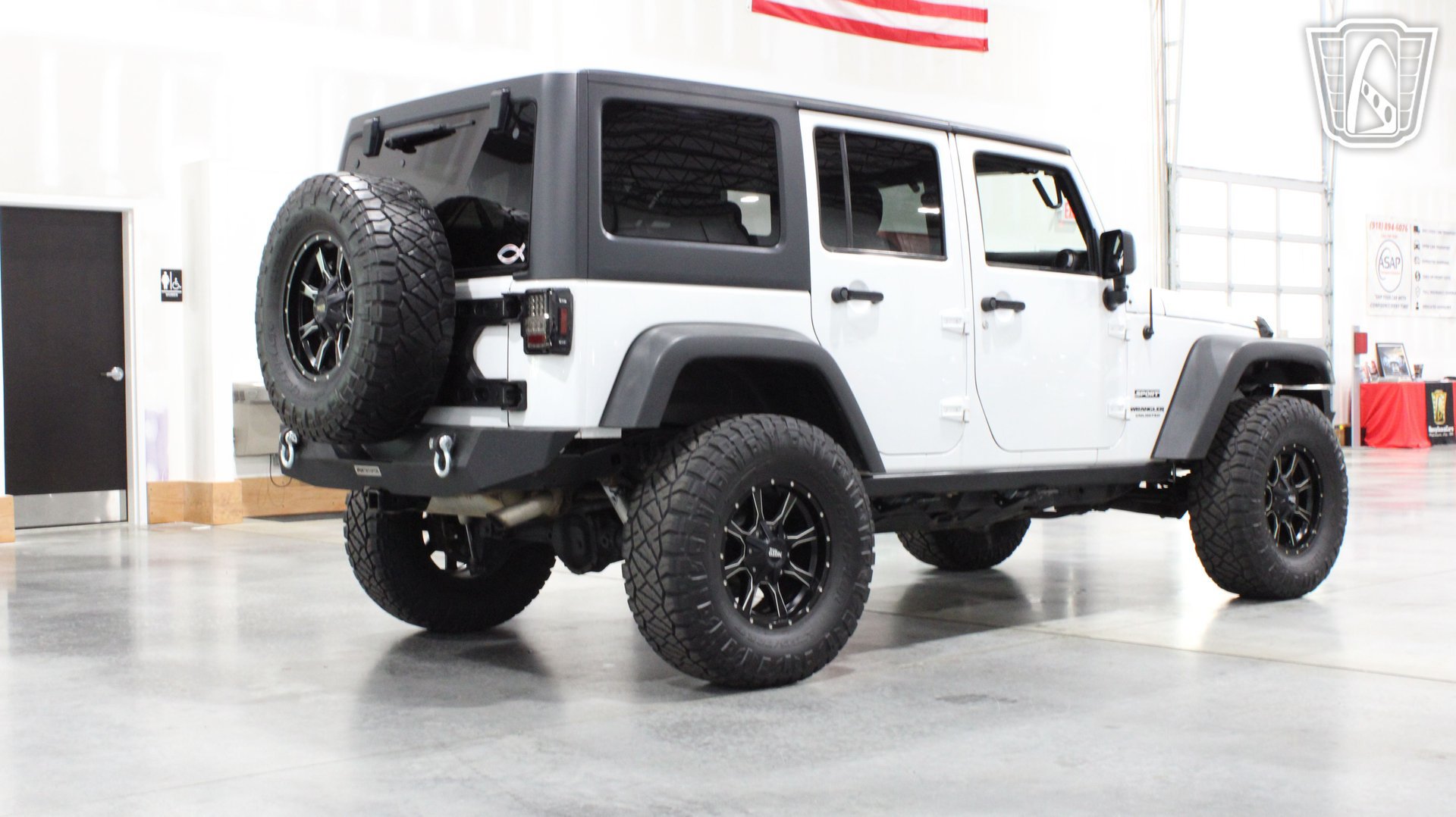 Used 2016 Jeep Wrangler Unlimited Sport w/ Quick Order Package 24S AWD/4WD image 24