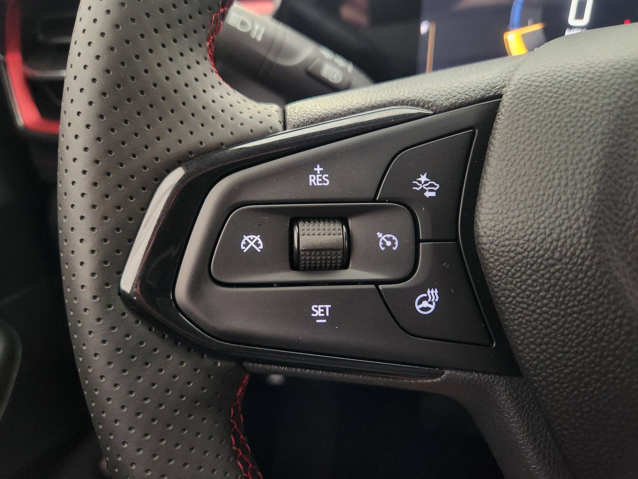 New 2026 Chevrolet TrailBlazer RS w/ Convenience Package FWD image 28