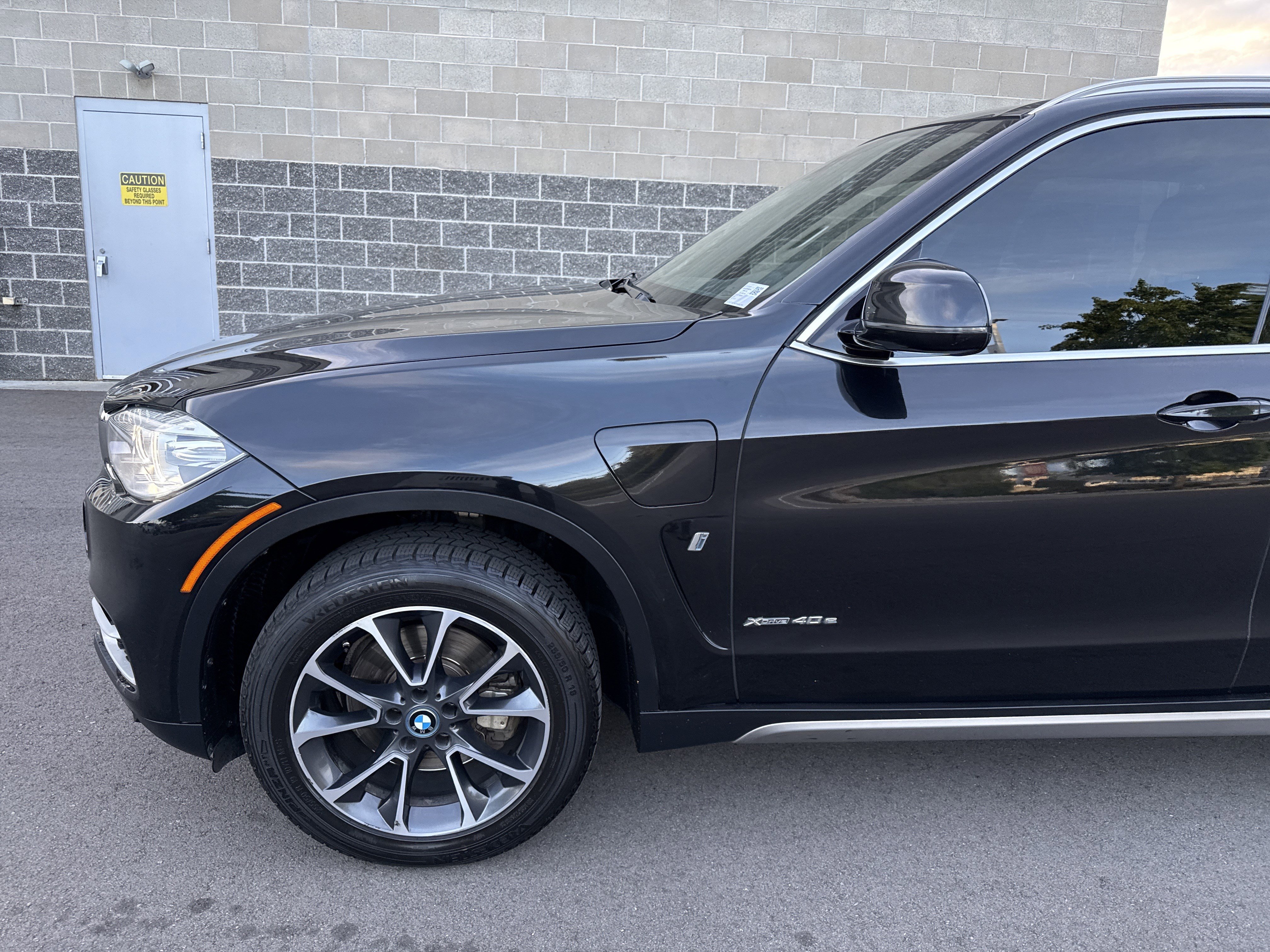 Used 2018 BMW X5 xDrive40e image 2