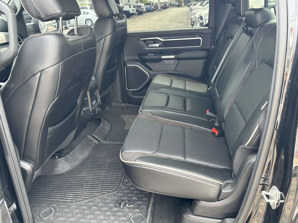 Used 2023 RAM 1500 Laramie AWD/4WD image 13