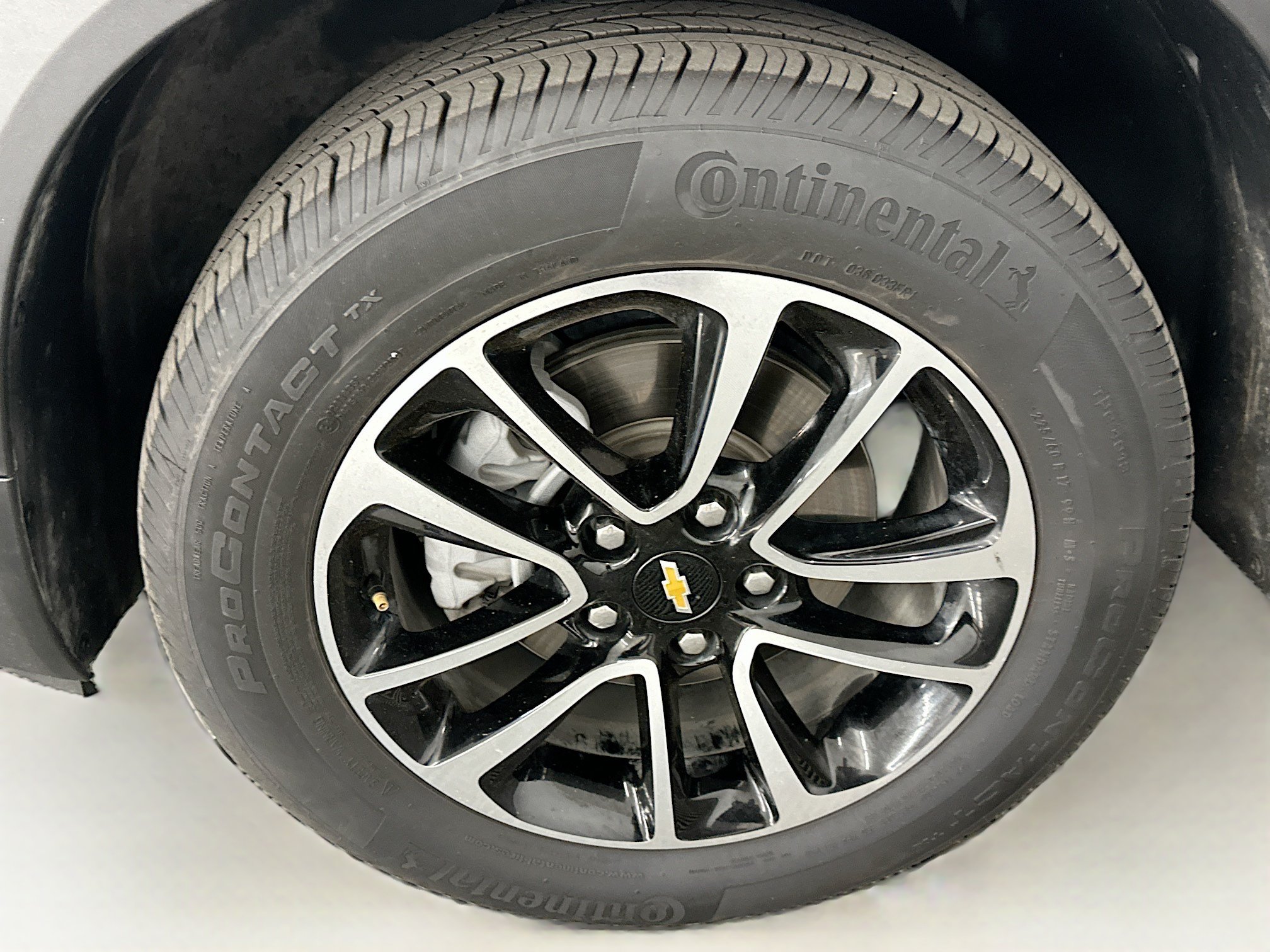 Used 2025 Chevrolet TrailBlazer LT AWD/4WD image 11