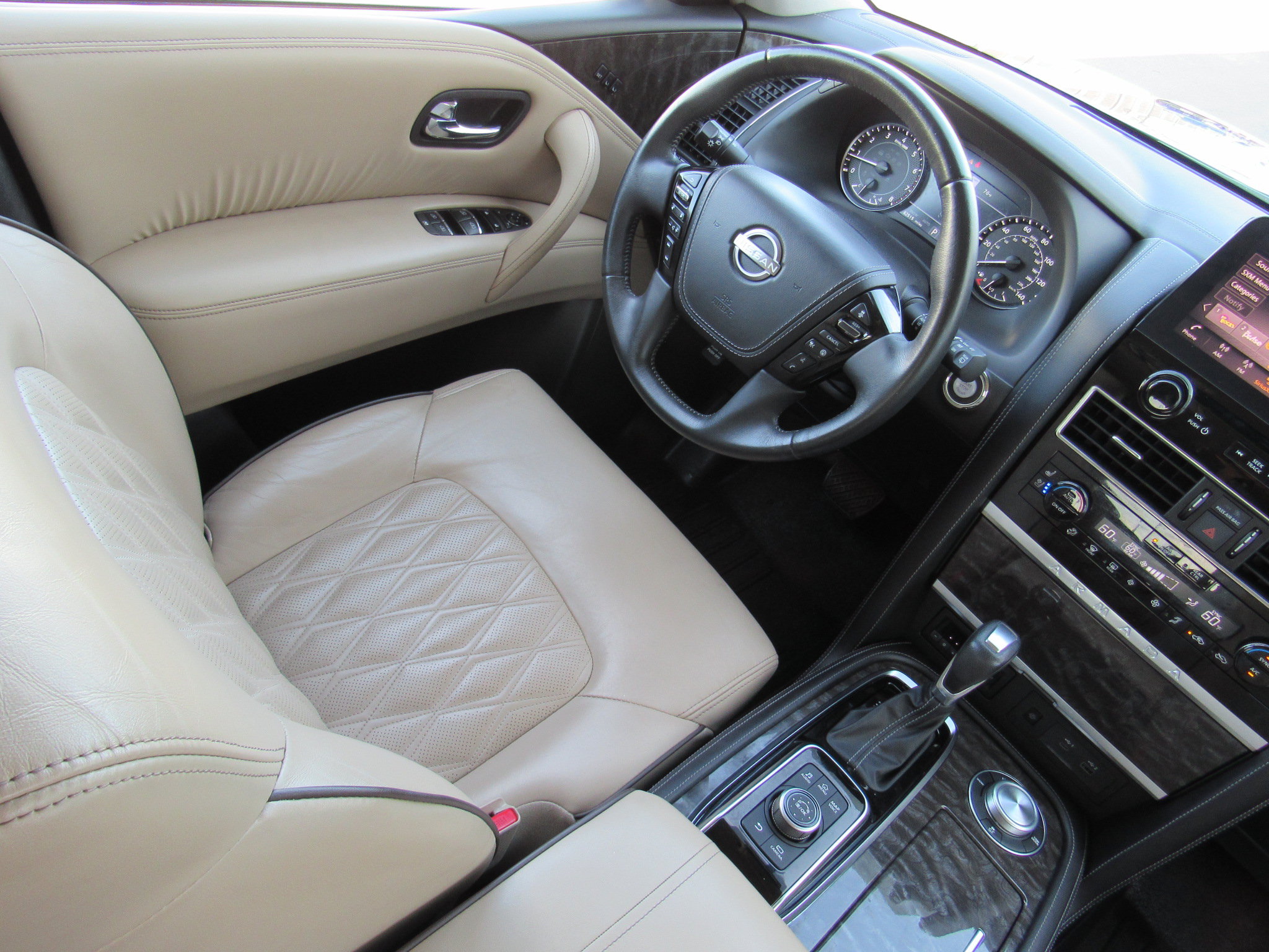 Used 2021 Nissan Armada Platinum w/ Captain's Chairs Package AWD/4WD image 35