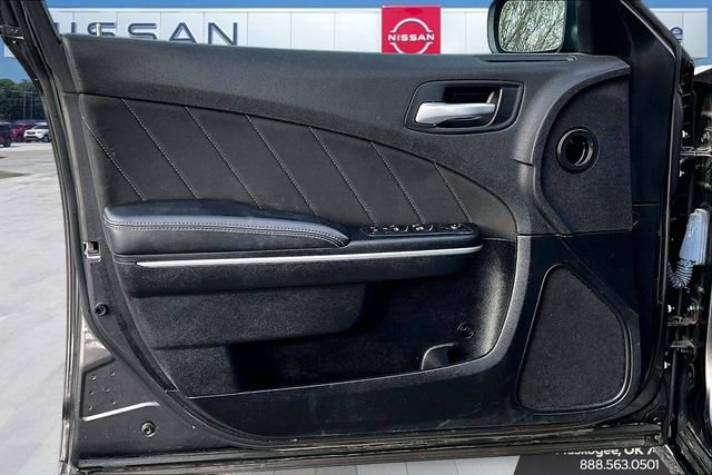 Used 2022 Dodge Charger SXT image 17