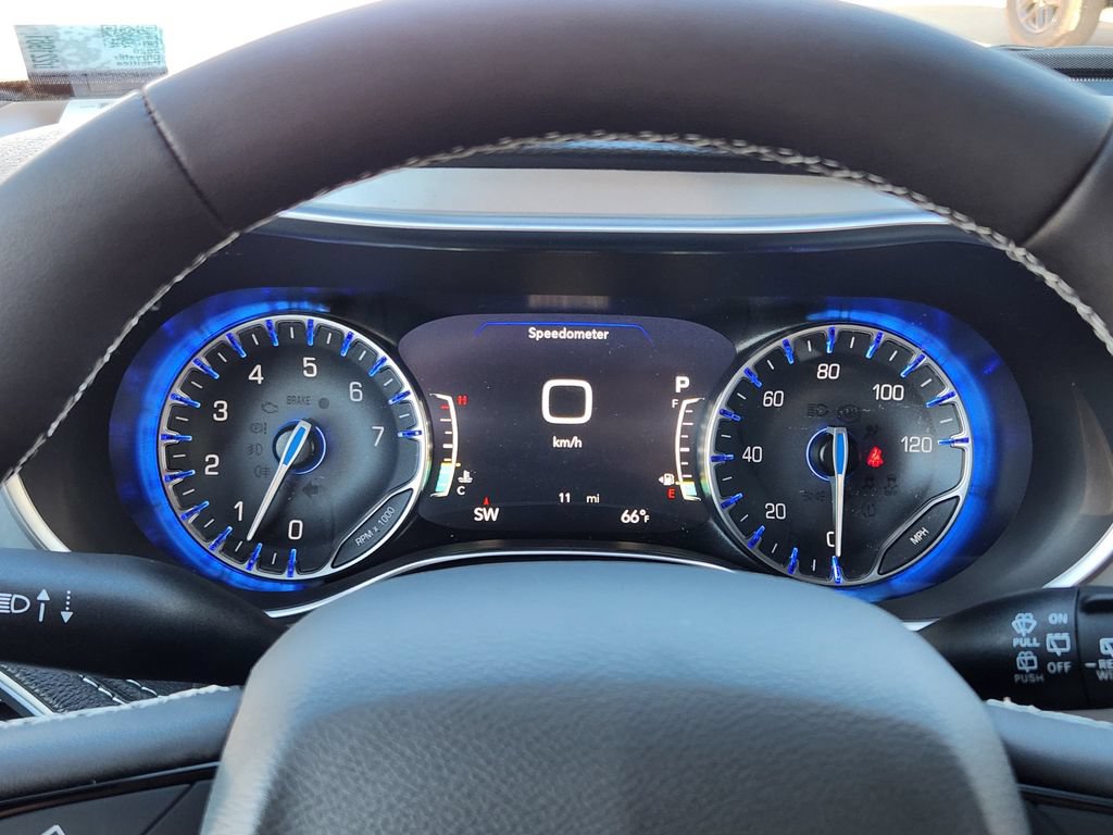 New 2026 Chrysler Pacifica Limited w/ S Appearance Package FWD image 11
