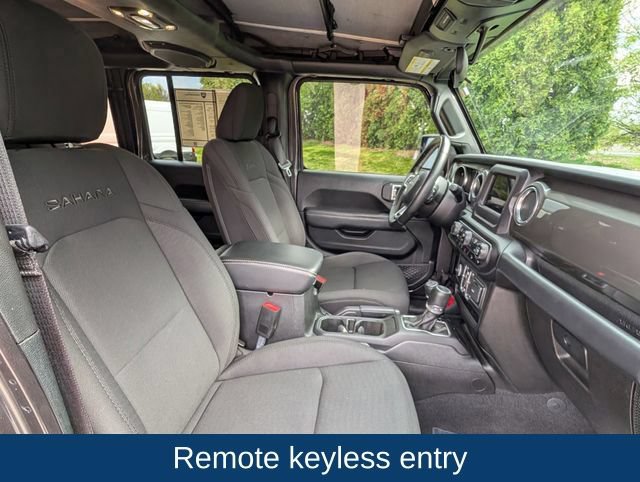 Used 2019 Jeep Wrangler Unlimited Sahara AWD/4WD image 11