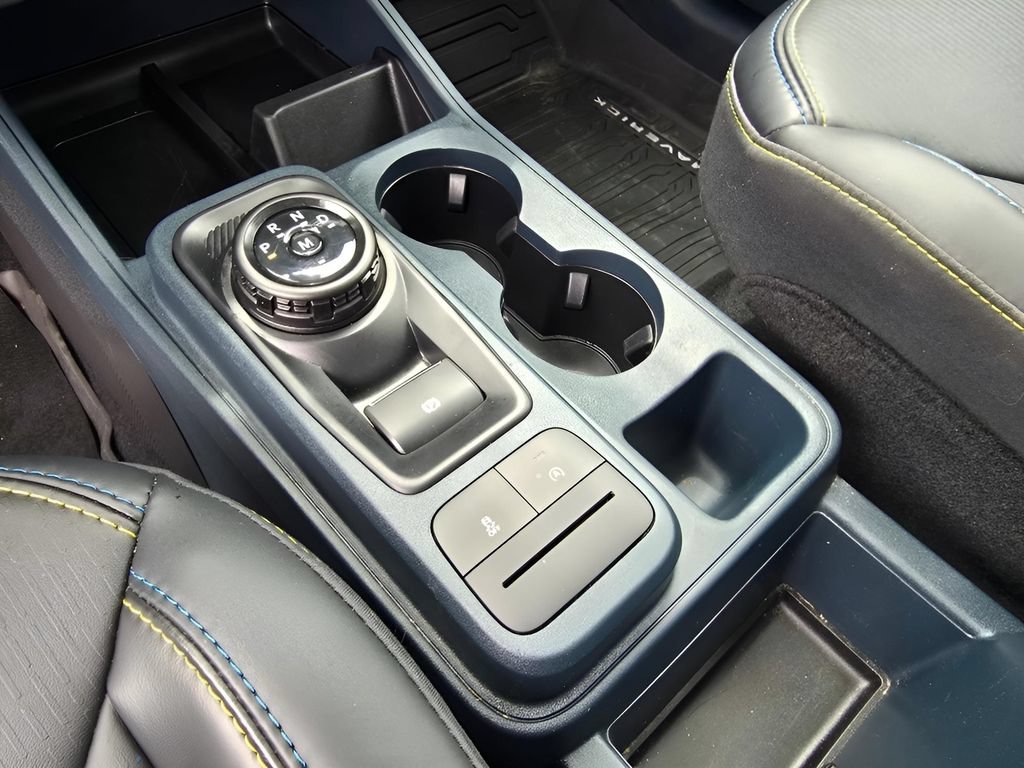 Used 2025 Ford Maverick Lobo AWD/4WD image 20