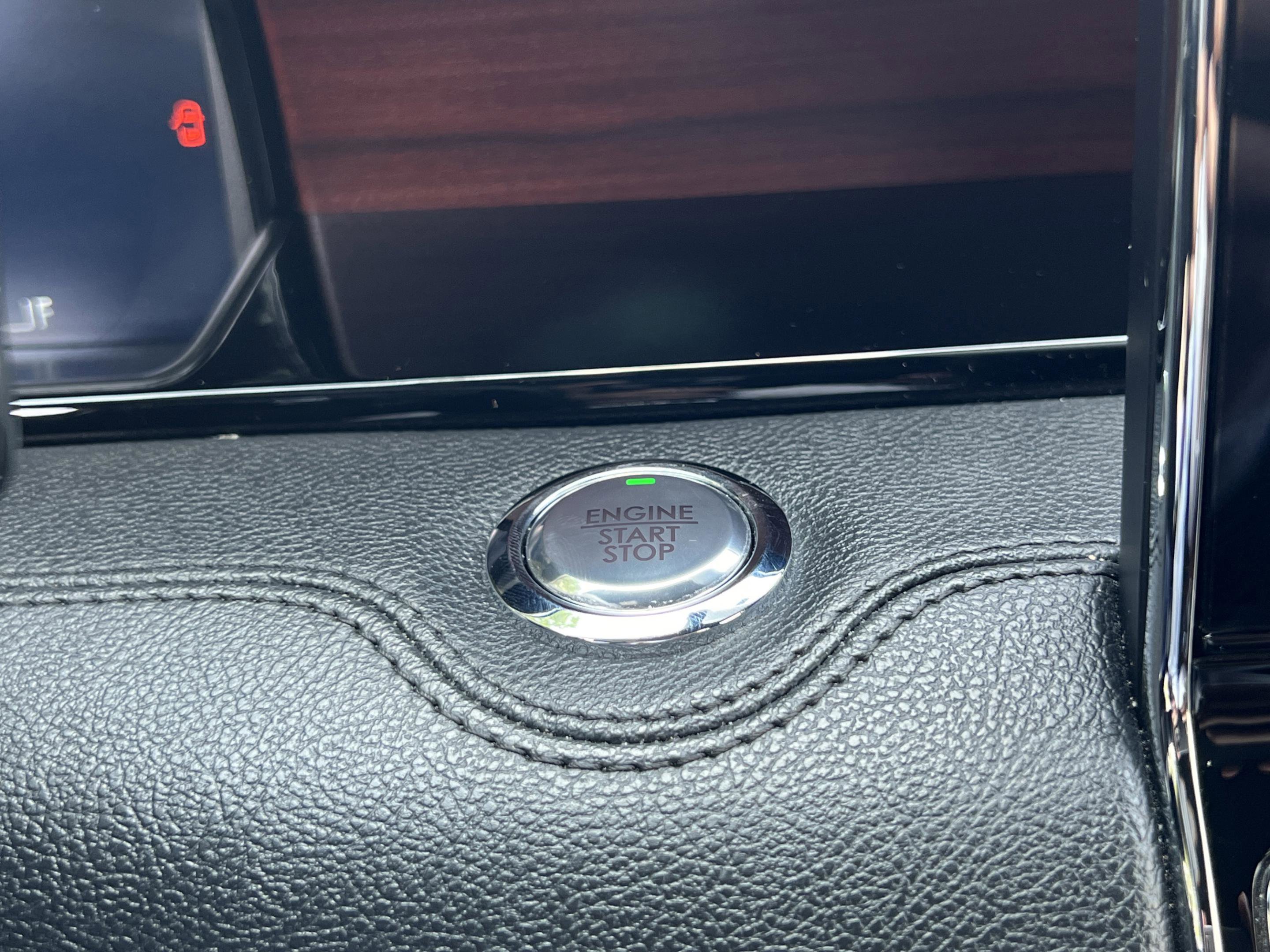 Used 2023 Lincoln Navigator Reserve AWD/4WD image 21