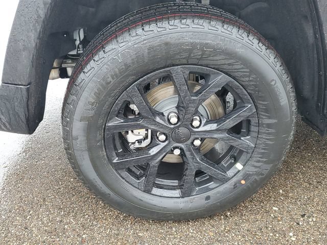 New 2026 Jeep Grand Cherokee Altitude AWD/4WD image 5