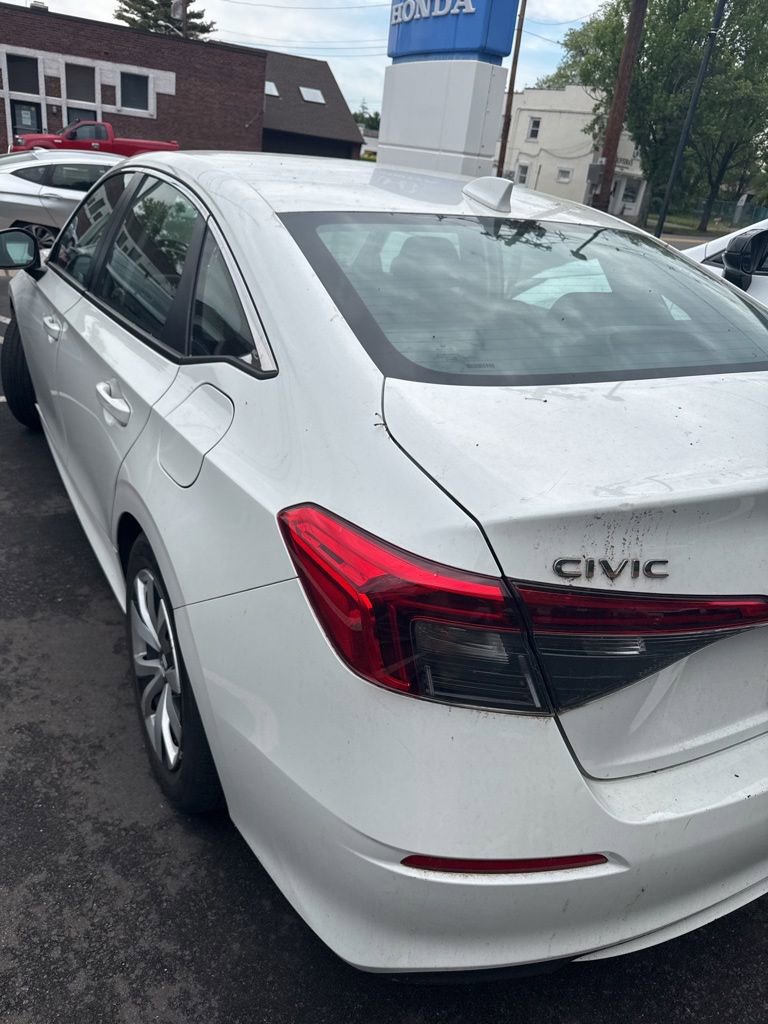 Used 2024 Honda Civic LX image 2