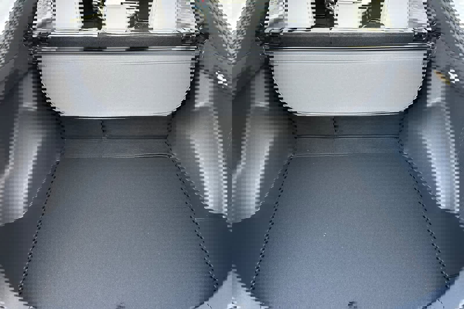 New 2026 Subaru Solterra Premium image 16