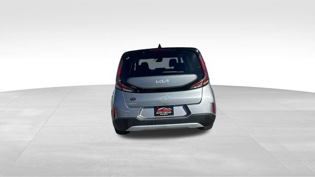 Used 2024 Kia Soul LX w/ Option Group 015 image 7