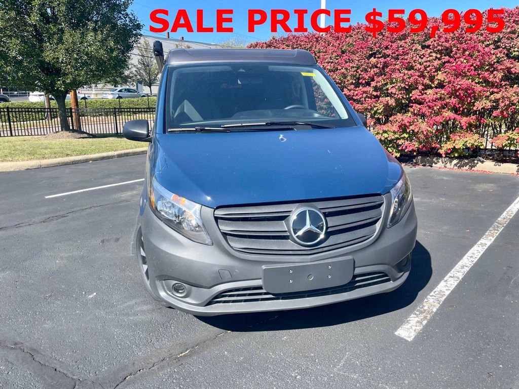 New 2023 Mercedes-Benz Metris Passenger image 4