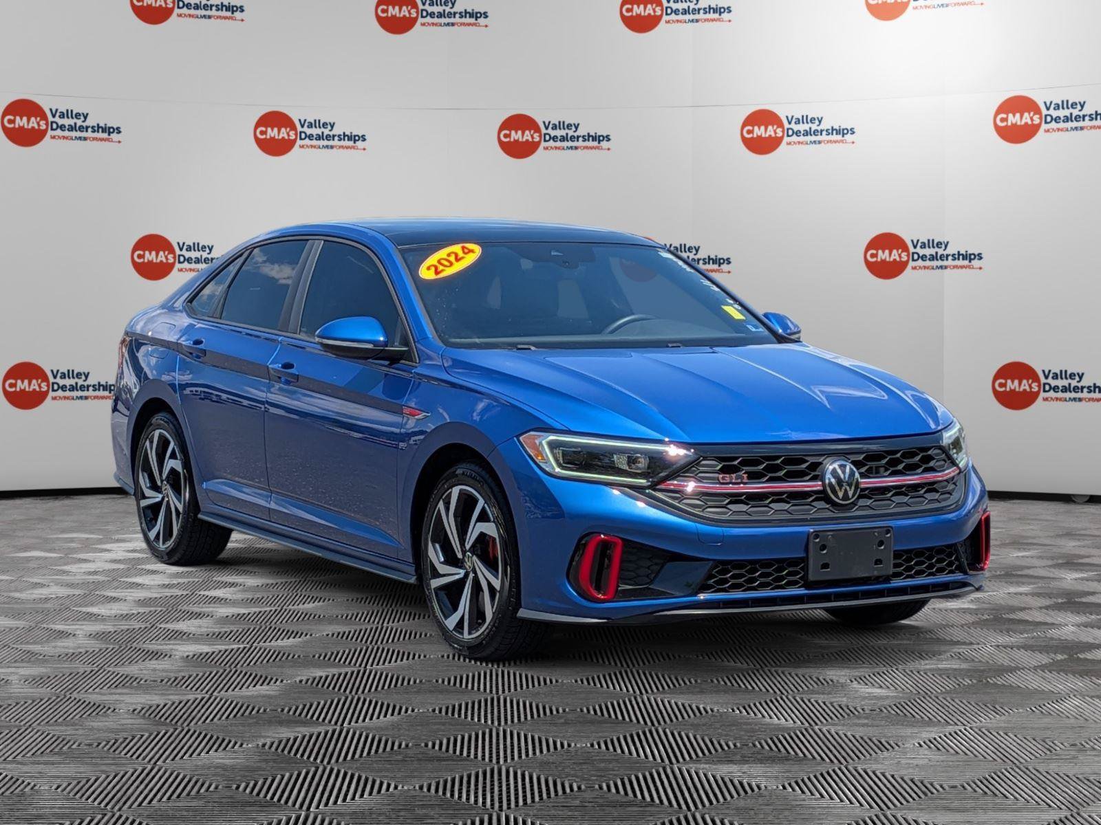 Used 2024 Volkswagen Jetta GLI Autobahn FWD image 9