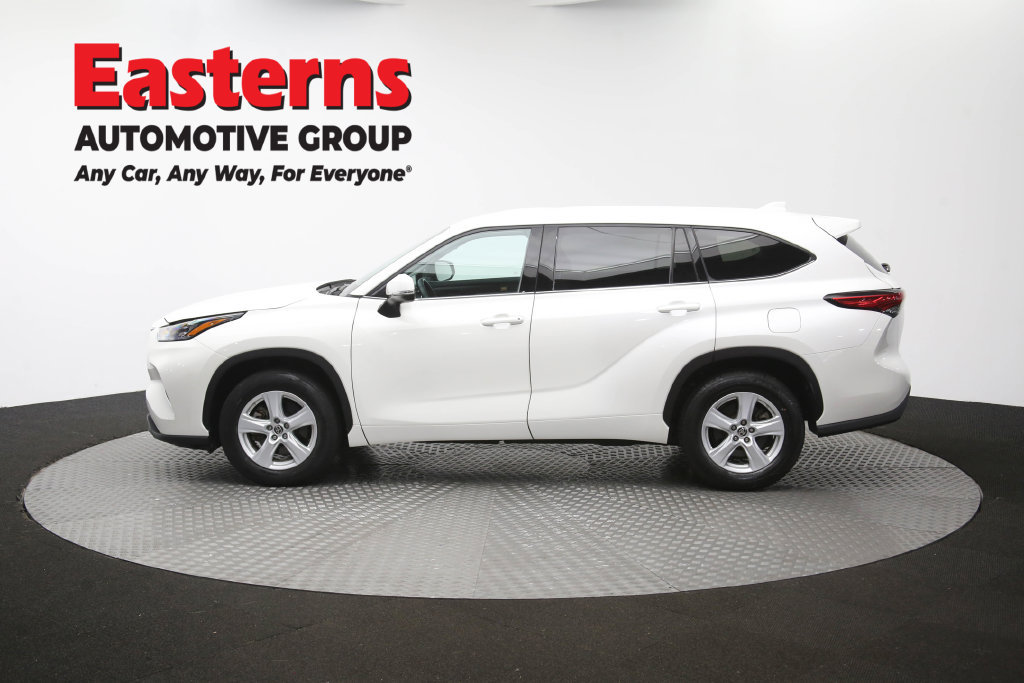 Used 2020 Toyota Highlander LE FWD image 63