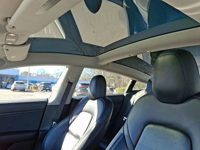Used 2019 Tesla Model 3 Long Range image 18