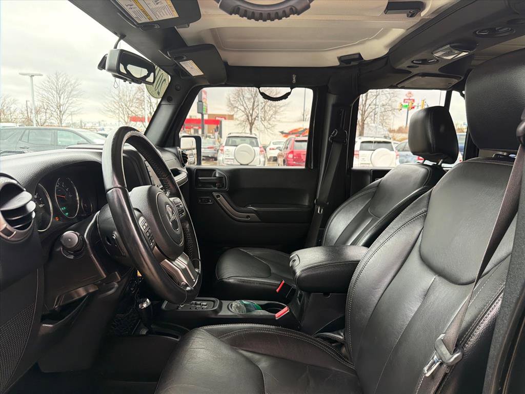 Used 2018 Jeep Wrangler Altitude image 9