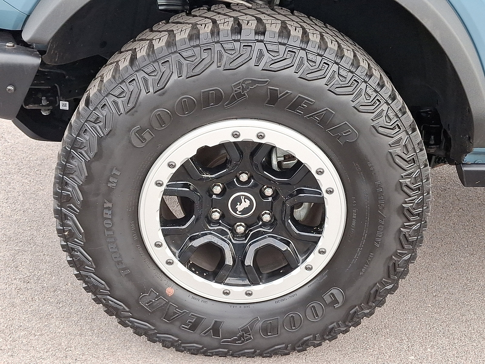 Certified 2023 Ford Bronco Badlands w/ Sasquatch Package image 28