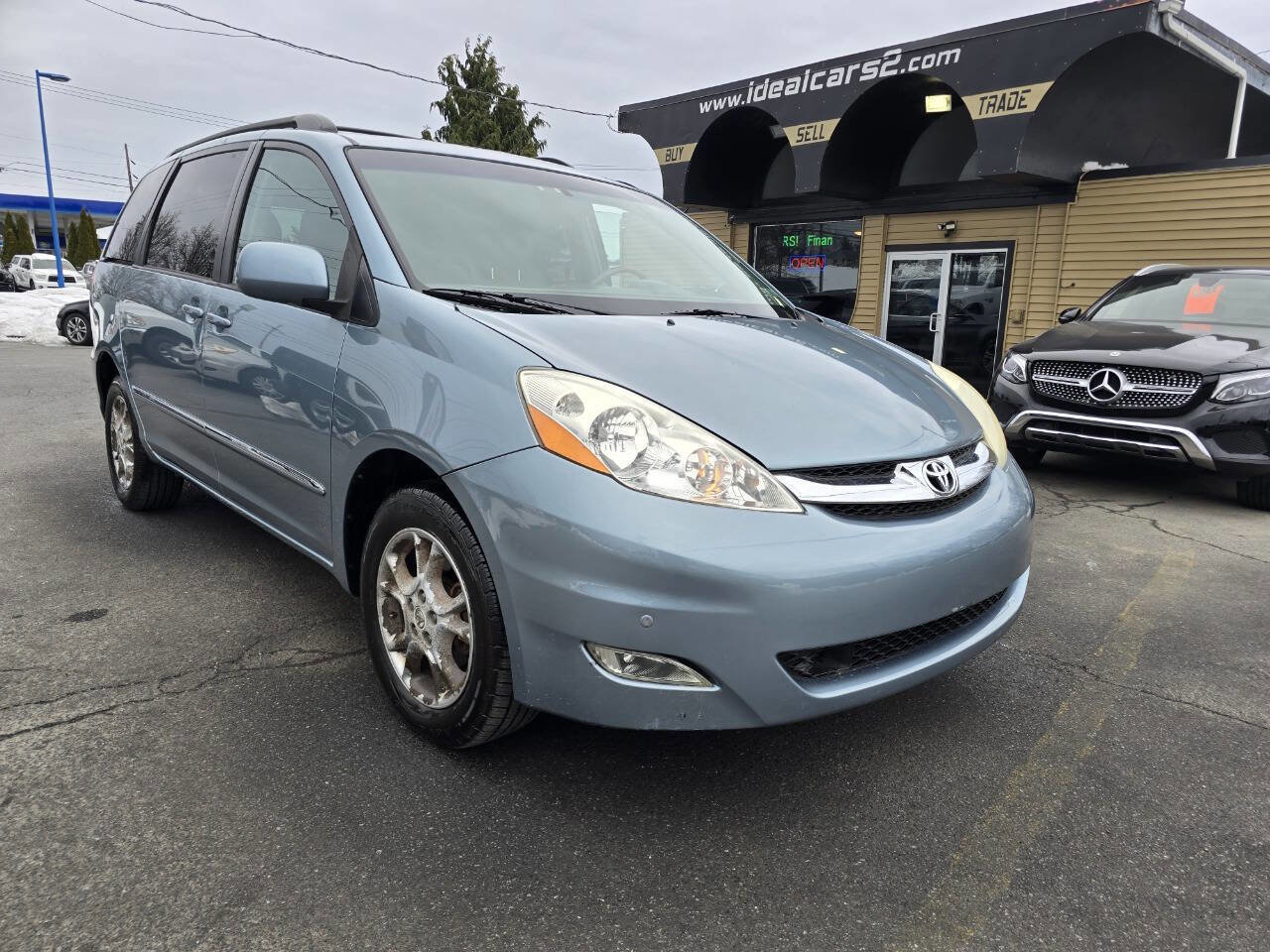 Used 2006 Toyota Sienna XLE Limited