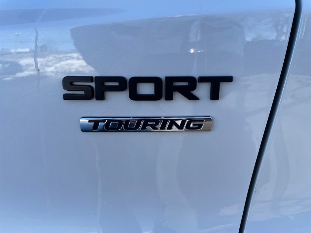 Used 2023 Honda CR-V Sport Touring image 7