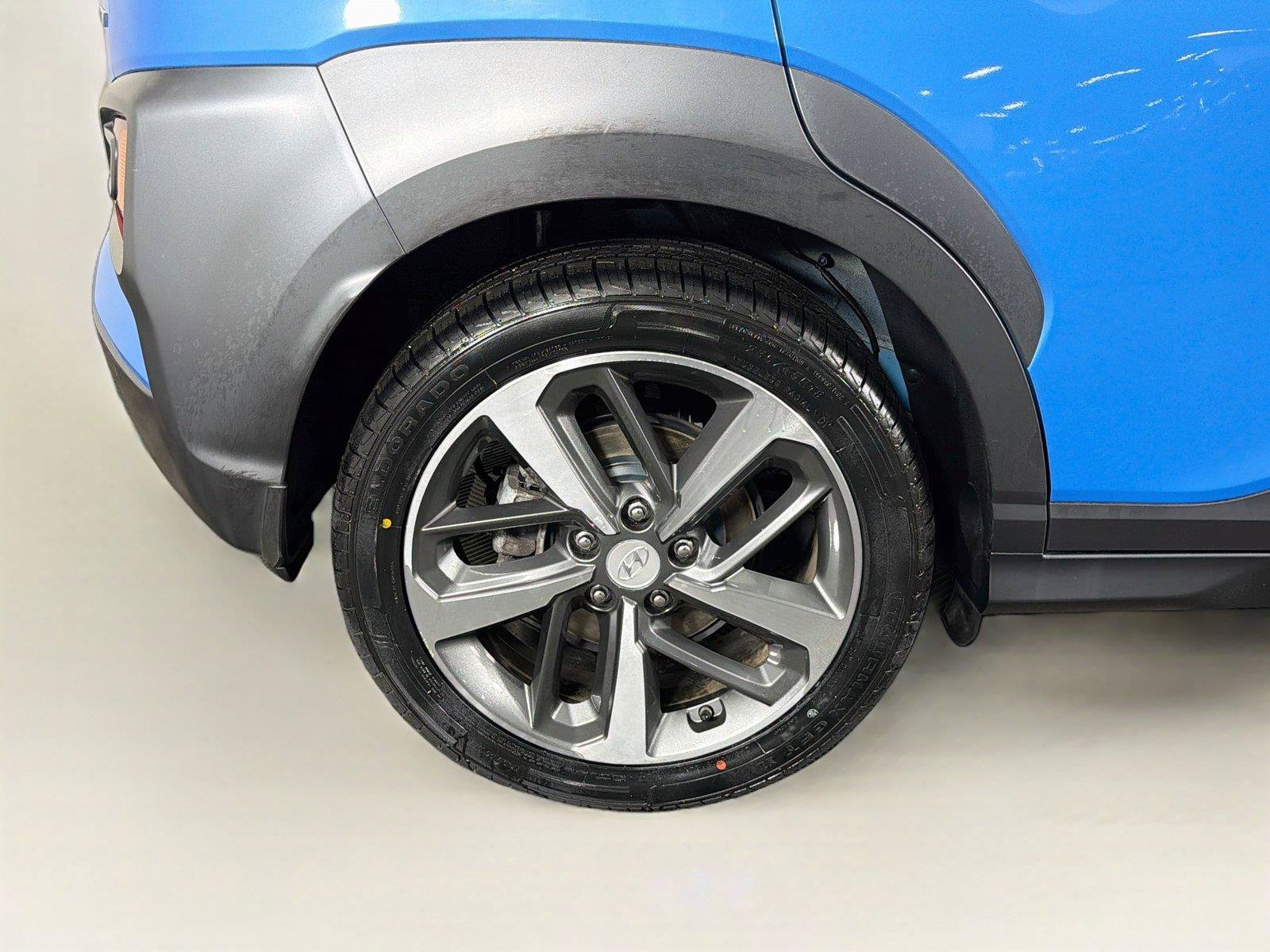 Used 2021 Hyundai Kona Ultimate w/ Cargo Package AWD/4WD image 34