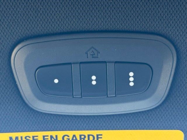 New 2026 Chrysler Pacifica Select image 17