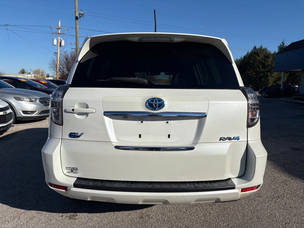 Used 2013 Toyota RAV4 EV FWD image 7