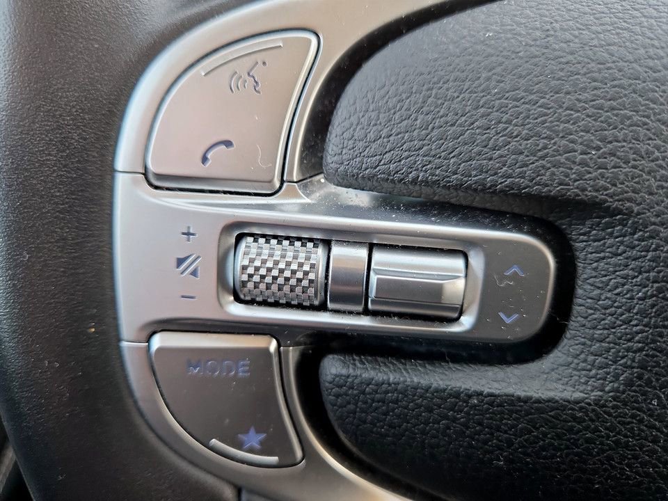 Used 2024 Genesis GV80 2.5T image 18