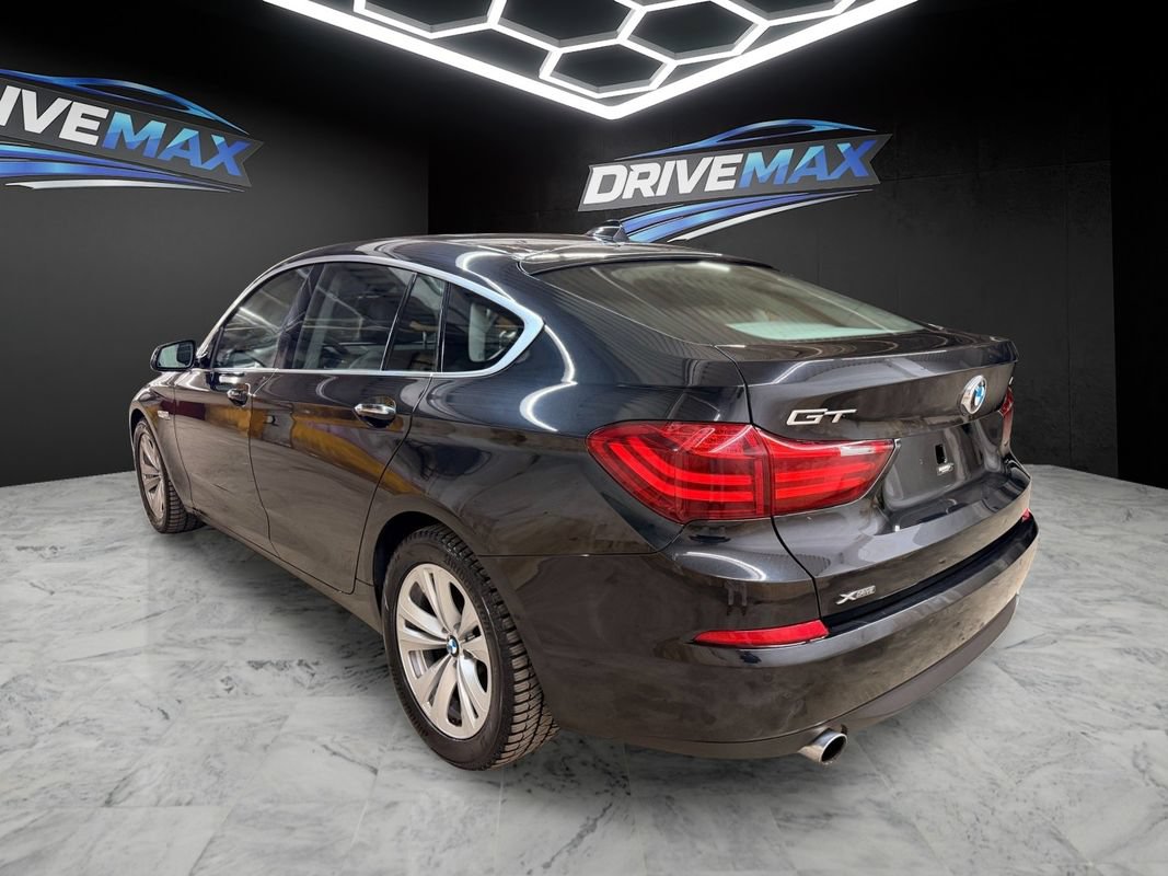 Used 2017 BMW 535i Gran Turismo xDrive w/ Luxury Seating Package AWD/4WD image 7