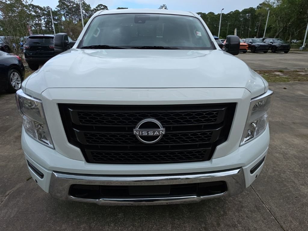 Used 2023 Nissan Titan SV w/ SV Convenience Package image 16