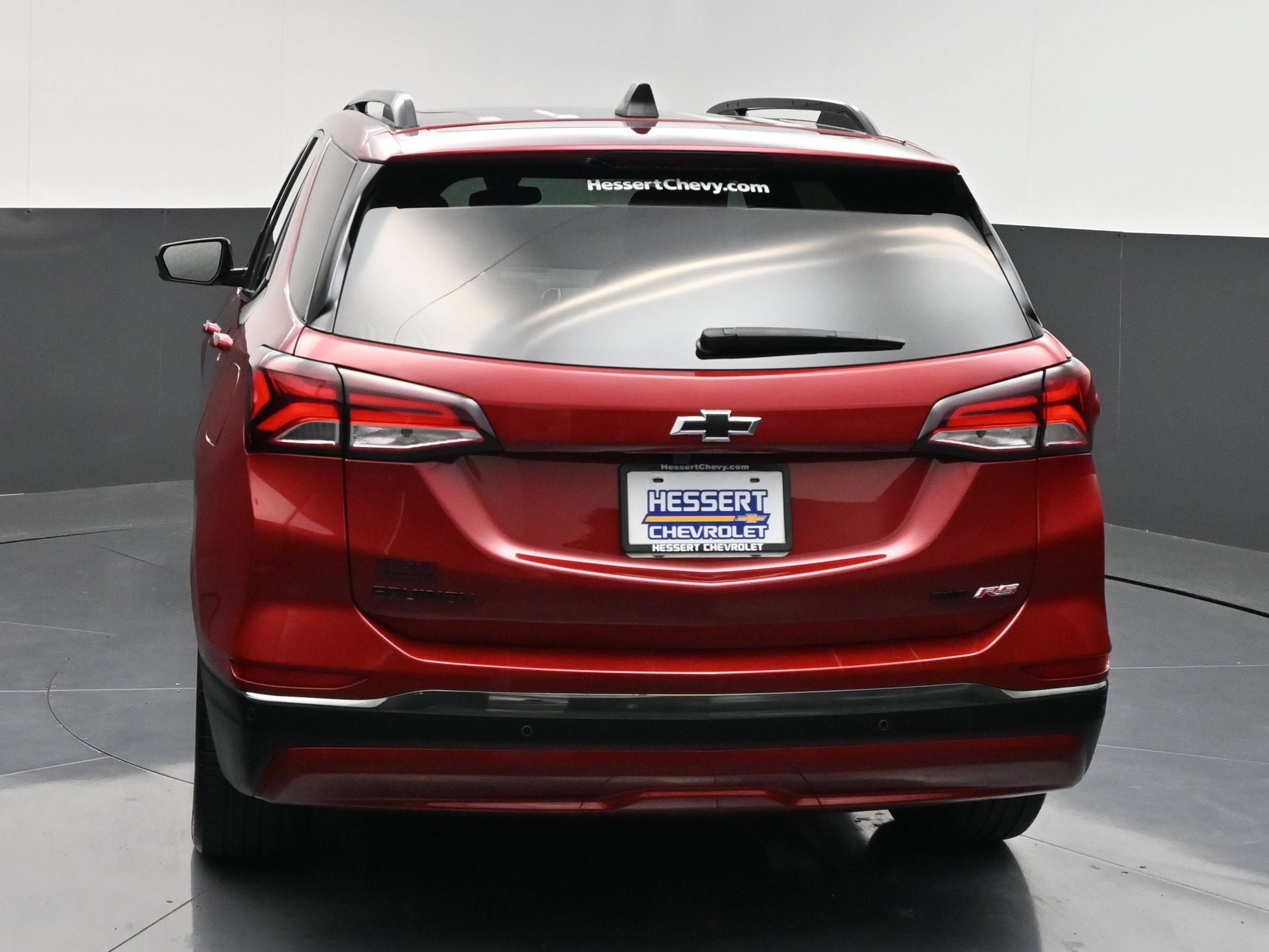 Certified 2023 Chevrolet Equinox RS FWD image 6